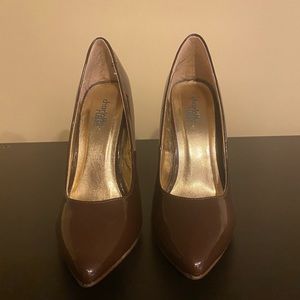 Brown Patent Pumps - NEW